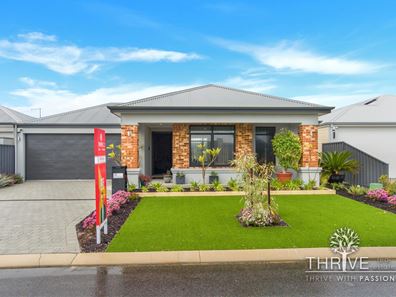 32 Primrose Loop, Treeby WA 6164