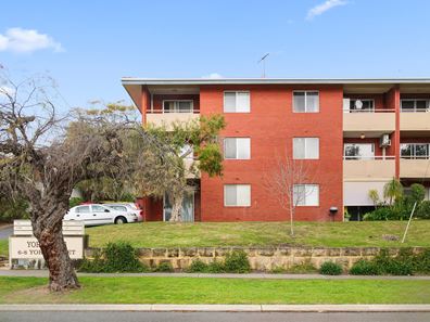 13/6 York street, Inglewood WA 6052