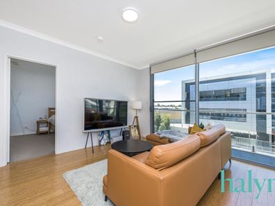 18/271 Selby Street, Churchlands WA 6018