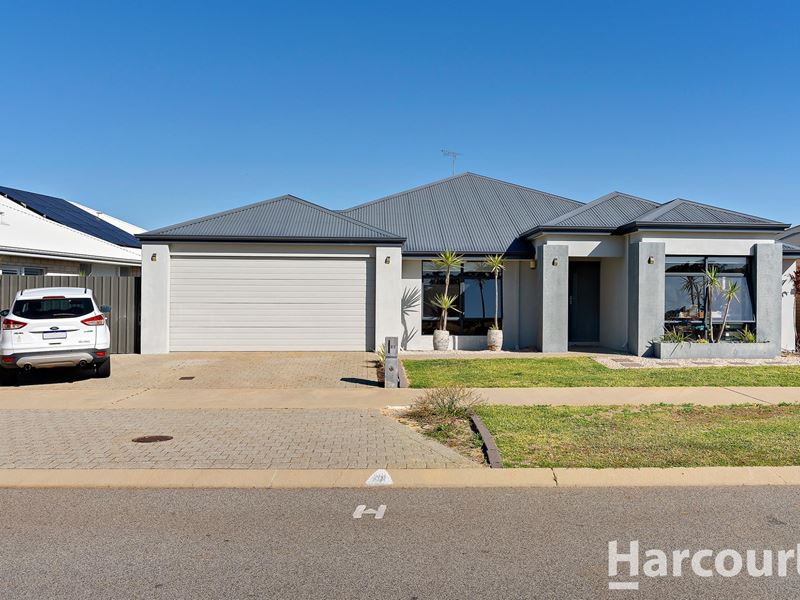 22 Bradley Street, Lakelands WA 6180