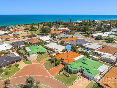 14 Malibu Point, Halls Head WA 6210