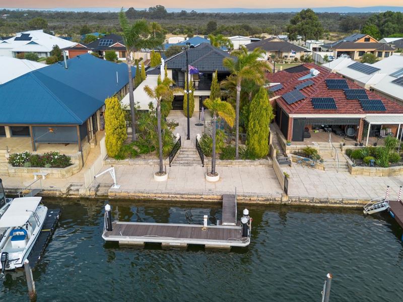 76 MURRAY WATERS BOULEVARD, South Yunderup