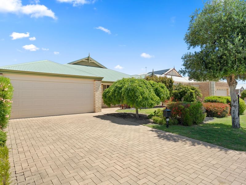 157 Fisher St, Rockingham