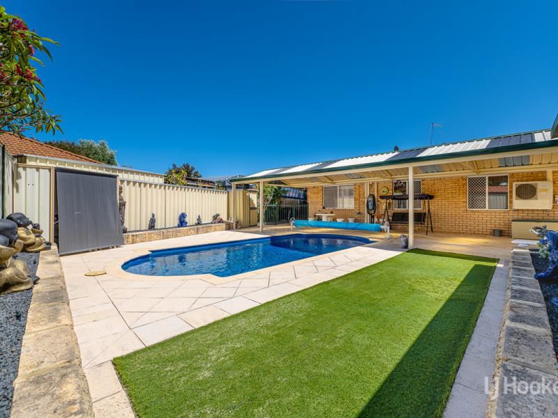 13 Kedron Place, Greenfields