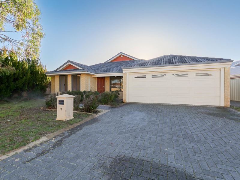 76 Halpin Circle, Ellenbrook WA 6069