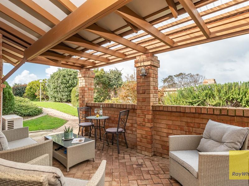 131/7 Harman Road, Sorrento WA 6020