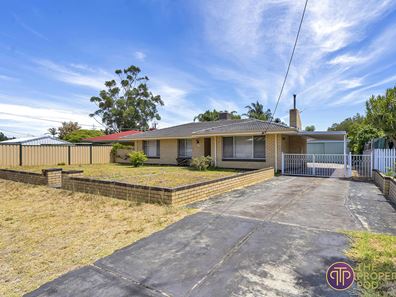 16 Carleton Crescent, Forrestfield WA 6058