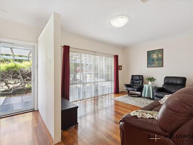 27 Cornell Street, Yokine WA 6060