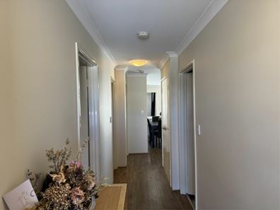 24/1 Cameron Street, Langford WA 6147