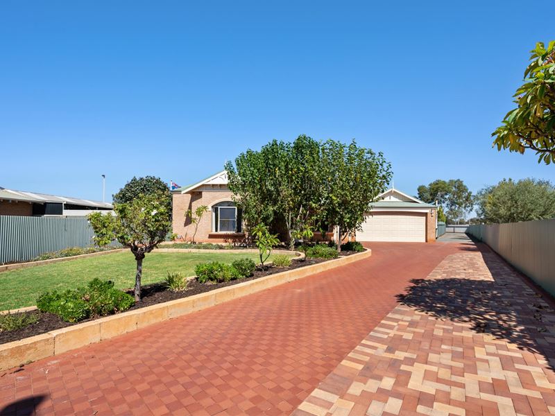28 Turich Way, Victory Heights WA 6432
