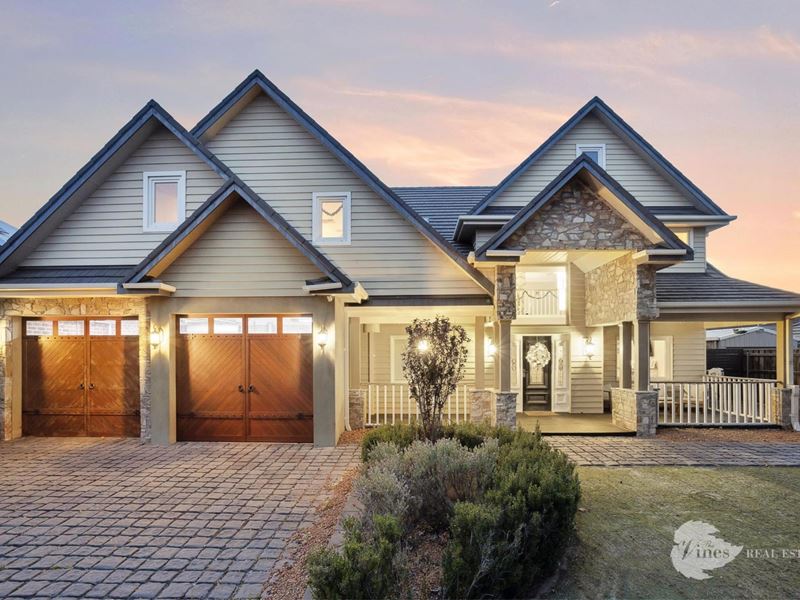 28 Portmarnock Drive, The Vines