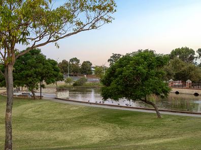 7 Banner Avenue, Baldivis WA 6171
