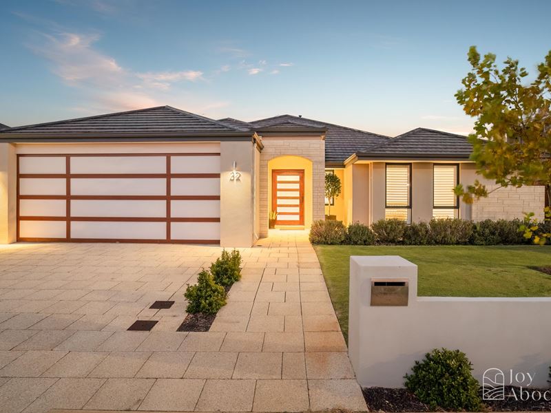 32 Watcombe Avenue, Burns Beach WA 6028