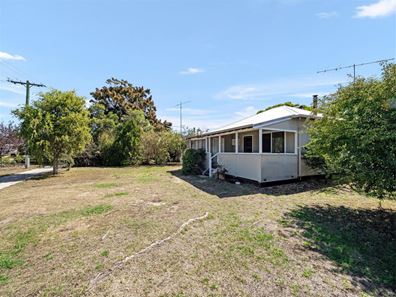 14 Walkington Avenue, Margaret River WA 6285
