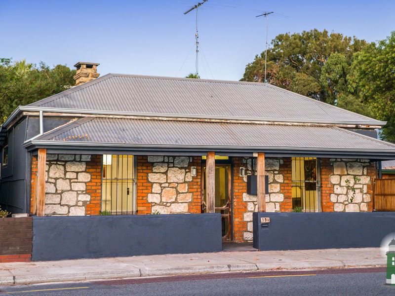 154 Hampton Road, Beaconsfield WA 6162