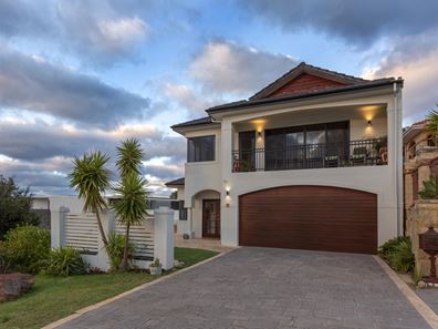 5 Kent Street, Bicton WA 6157
