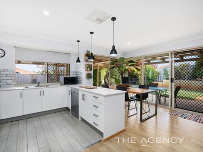 21 Bishops Close, Quinns Rocks WA 6030