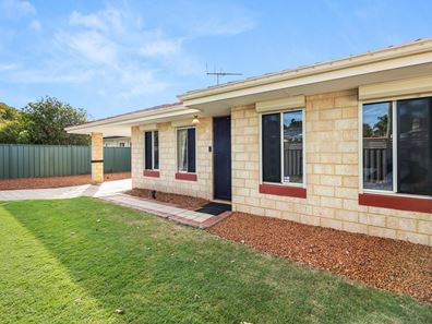 5 Spencer Road, Kelmscott WA 6111