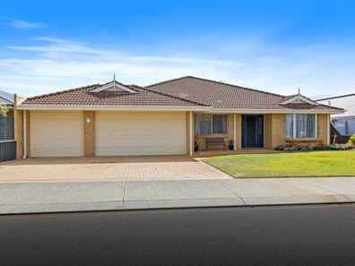 14 Bayeux Avenue, Port Kennedy WA 6172