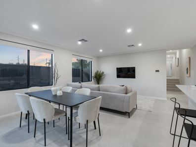 19 Wychcross Street, Westminster WA 6061