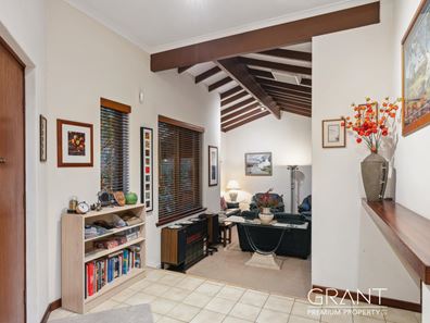 2 Stoke Street, Mount Pleasant WA 6153
