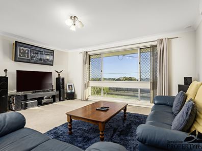 30 Roebuck Street, Mahomets Flats WA 6530