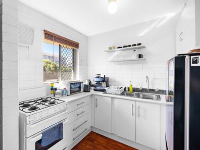 51/15 Glendower Way, Spearwood WA 6163