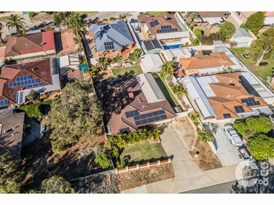 54 Sloan Drive, Leda WA 6170