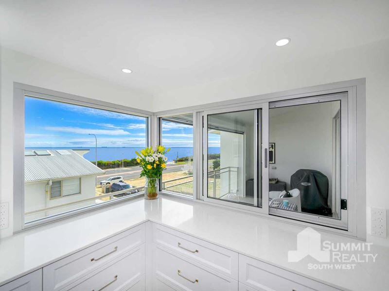 6/97 Ocean Drive, Bunbury WA 6230