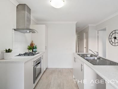 6 Ritan Lane, Brabham WA 6055