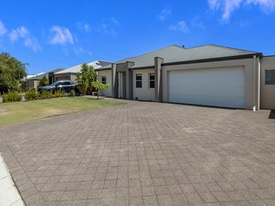 7 Martagon Street, Southern River WA 6110