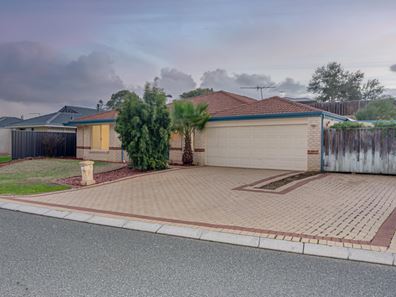 17 Durrington Glade, Clarkson WA 6030