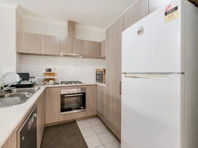 38 Corsican Way, Canning Vale WA 6155