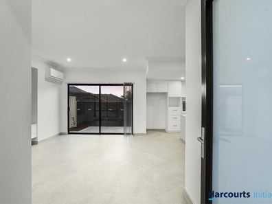20A Alfreda Avenue, Morley WA 6062