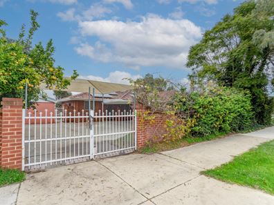 5 Cobar Street, Armadale WA 6112