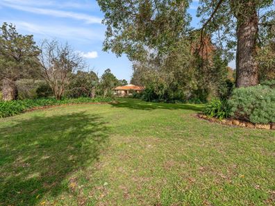 7 Caniroglen Court, Manjimup WA 6258