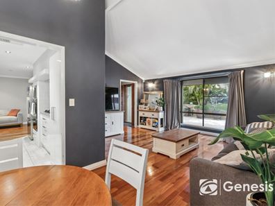 15 Stawell Way, Padbury WA 6025