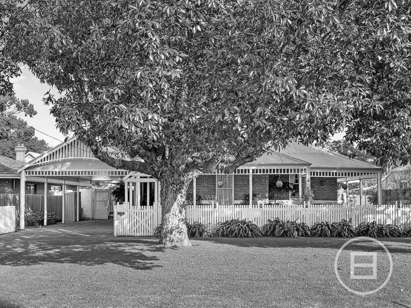 19 Swan Street East, Guildford WA 6055