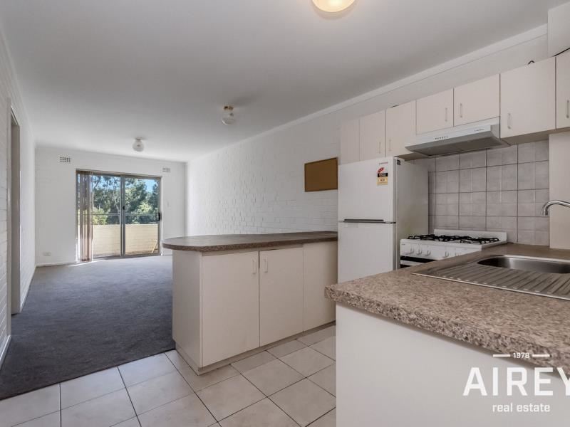 38/34 Davies Road, Claremont