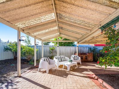 22 Cashmere Gardens, Ballajura WA 6066