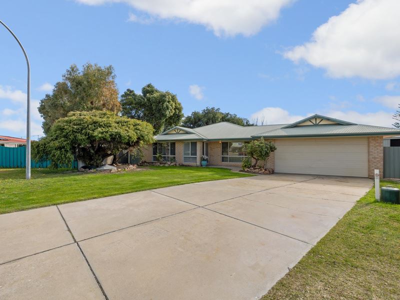 16 Salvaire Crescent, Lancelin