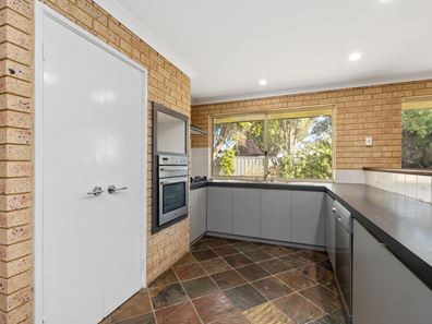 16 Salvaire Crescent, Lancelin WA 6044