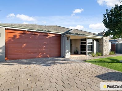 8 Sunstone Drive, Wellard WA 6170