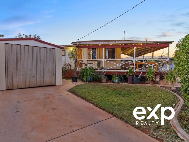 13 Lockwood Street, Exmouth