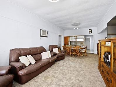 37 Ainsworth Street, Geraldton WA 6530