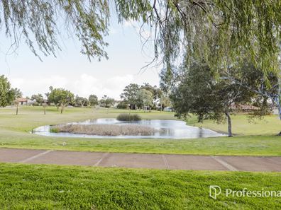 51 Rosella Circle, Ballajura WA 6066