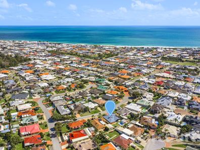 3 Waxberry Close, Halls Head WA 6210