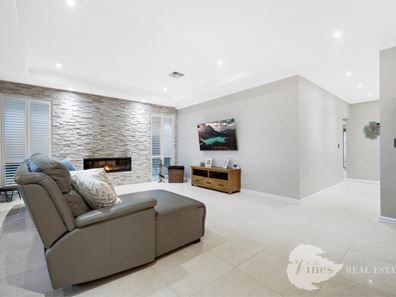 3 Aida Way, The Vines WA 6069