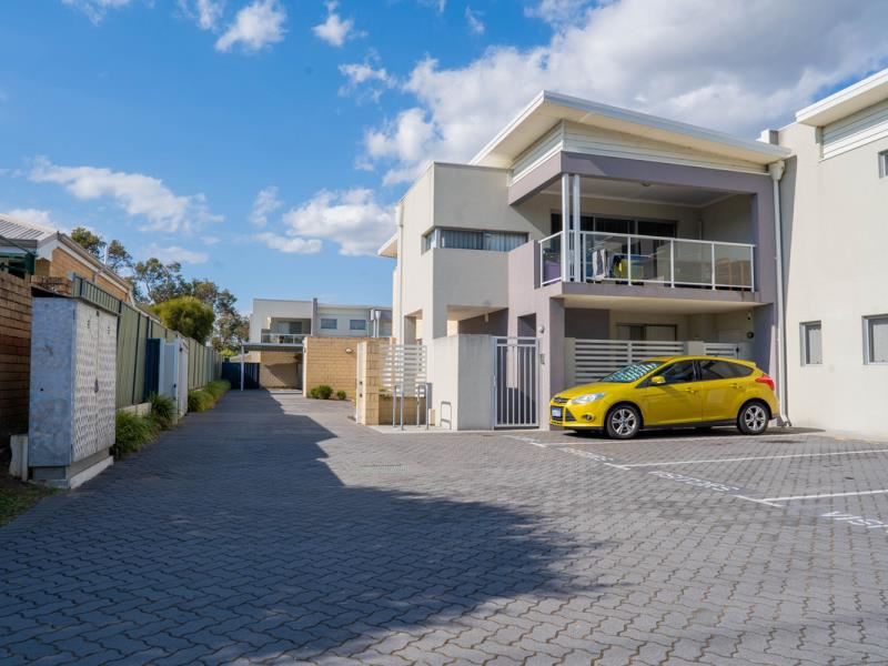 14/61 Hardey Road, Belmont WA 6104