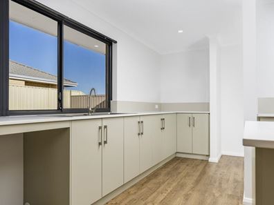 3 Peak Street, Drummond Cove WA 6532